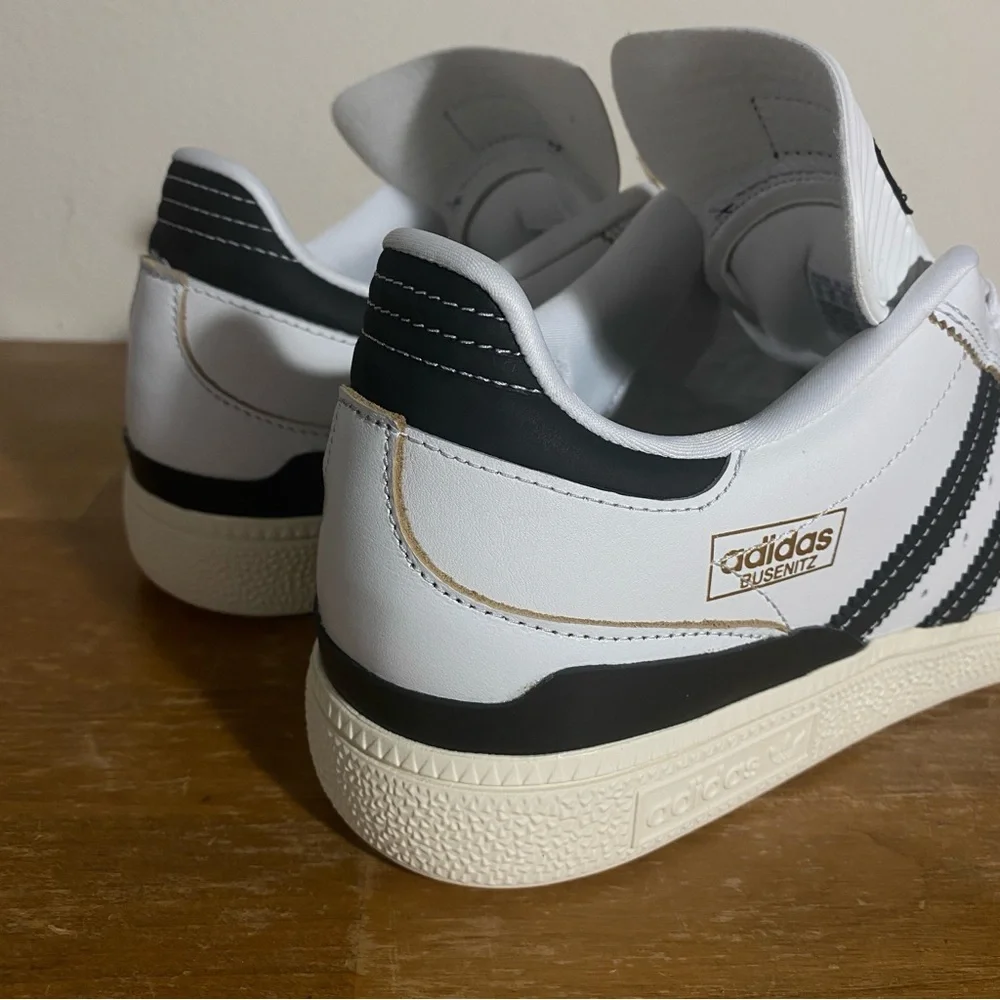adidas dennis busenitz White Leather Black Off White Skateboarding - Size 9.5